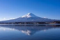 「感動して涙が出てくるほど」山梨県の“絶景が見られる宿”が大好評！　「夕食朝食、それぞれとても美味しかった」「あらゆる所から富士山を一望」