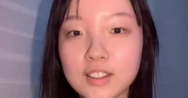 「待って、同じ人なの⁉」すっぴん部屋着女性→本気でメイクすると……　衝撃の姿が「メイクの力えぐすぎ」と108万再生【海外】