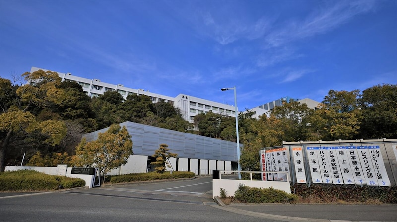 「普通に地頭がいい」　関西で“就職力が高いと好評な大学”ランキング上位に「公務員を目指す人が多いし大手企業にも合格」「サポートは本当に手厚い」の声