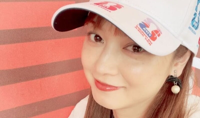 「おめでとうございます」　平愛梨の“報告”に祝福の声　長友選手との2ショットに「素敵」「全然変わっていない」