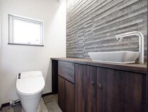 「帰宅時の部屋のニオイが気にならなくなった」　女性支持1位“トイレの消臭剤”が大好評　「リピ買いです！」「無くならないことを祈っています」