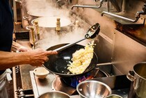 【関西在住者に聞いた】サイドメニューがおいしいと思う「中華・ラーメンチェーン」ランキング！　2位は「大阪王将」、1位は？