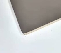 セリアのまな板をトイレットペーパーホルダーに乗せると……　目からウロコの100均DIYに反響