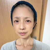 23歳娘がすっぴんのママにメイクしていくと……　驚きの姿に「ポテンシャル高すぎ」「ひっくり返った」「20代って言われても信じるぞ！」