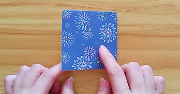 100均の折り紙で“音の鳴らない風鈴”を作ったら……　どこにでも飾れる出来栄えに「あまりに素敵」「子どもの工作にもいいですね」