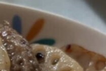 「もう心が折れてます」→れんこんの挟み焼きを作ろうとしただけなのに……　まさかの結果に「何故ですか！？」「挟まない焼き」