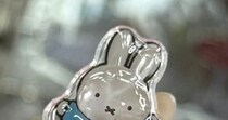 「ぎゃああああ」立体シールに死んだ虫混入→“背筋が凍る光景”に「ぞっとした」「思いのほかでかい」580万表示