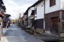 「年に2回必ず宿泊」するという人も！　岐阜県の“歴史深い旅館”に宿泊者からは……→「町と宿の歴史に感銘」「レトロな雰囲気を満喫」「全てが最高のお宿」
