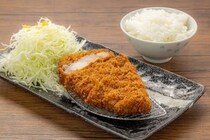 柔らかいとんかつで知られる東京の名店から暖簾分けしたお店などを紹介！　北海道の「とんかつ」の名店10選！