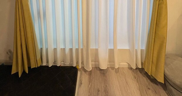 1歳娘が欲しがったダイソーの“サル”→渋々買って、帰宅すると……「もう1匹追加」 天才的な光景に「目から鱗」「良い仕事してる」