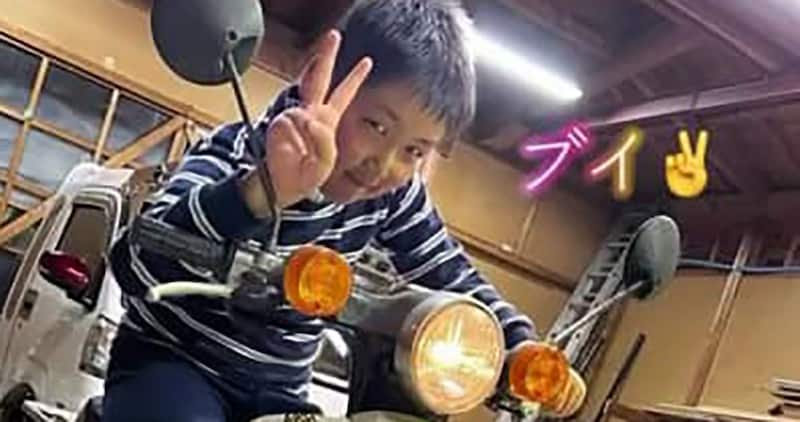 放置されていたサビだらけのスーパーカブ→息子に頼んだら……「スゴイ才能!」 驚きの光景に「絶対転べない」「ヤッバ」