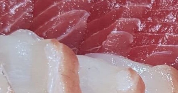 岐阜の飲食店で“1000円のお刺身”を注文→出てきたのは……「えぇ~!!」 驚きの光景に「うそでしょう?」「バグってますね」