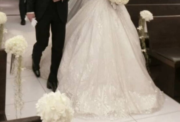 結婚式のために努力→当日現れたのは……　花嫁の驚きの姿に「別世界にいるみたい」「鎖骨めっちゃ綺麗」