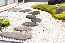 【画像】アイリスオーヤマの“防犯ジャリ”