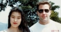 初対面のアメリカ人に「結婚しよう」と言われた女性→「イタい外国人」と思うも、38年後……　現在の姿が120万再生「本当に人生分からない」