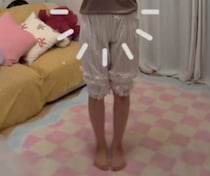 【ディズニー】薄着の女性がピョンッと飛んだら……　プリンセスへの大変身が121万再生突破「女の子の夢」「本物すぎる」