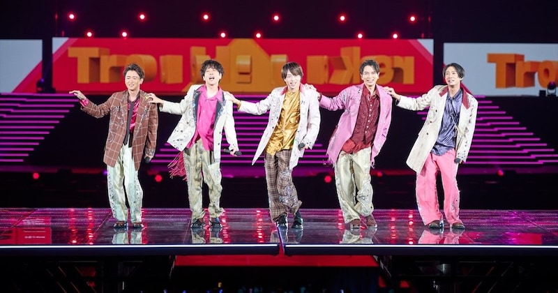 「みんなでまた集まれるように」 嵐ラストライブ直前に届いた「5つの紙袋」→開けてみると…… 「なんでやねん」「ものすごい美談と思ったのに」