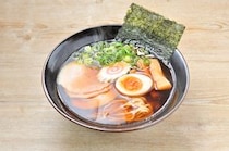 昔ながらのスープと生醤油の風味が魅力のお店などを紹介！　岡山県の「醤油ラーメン」の名店10選！