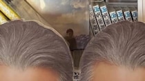 母の押し入れを勝手に開けた子ども→「わあ！」「ヤダ！」　絶叫した“まさかの光景”に「どこで買ったの!?（笑）」「ちょっとうらやましいｗ」