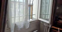 フランス滞在中の男性、窓を開けて寝ていたら……「お腹を踏まれて起きました」　目を疑う光景に「最高やんか」「家乗っ取られない様にね笑」