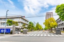 「就職率は、全国でもトップレベル」　“就職評価の高い甲信越・北陸地方の大学”ランキング上位に学生の声「本当に素晴らしい学部」「いろんなジャンルの就職先がある」