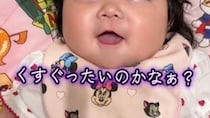 「マツエクつけてる？」と間違われる6カ月娘→「こんな長い子見たことない！」　“まさかのまつ毛”が150万再生「将来美人さんになる」