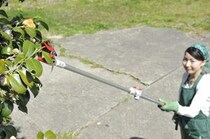 【画像】超軽量3本伸縮式高枝鋏ライトチョキダブルズームコンパクト
