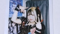 アイドルがファンに渡したチェキ→裏を見ると……“思いもよらないメッセージ”に「やばすぎるwww」「こんな推し欲しいw」