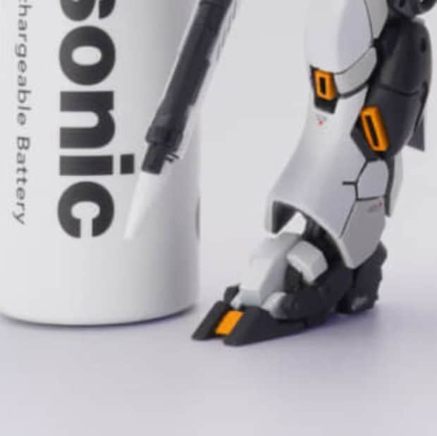 手のひらサイズのガンプラ→モデラーが全力で仕上げると…… 圧倒的な完成品に「クオリティ高すぎます!」「精度半端ない」
