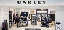 「視界がきれいすぎ」　オークリーの“サングラス”に絶賛の声　「スタイリッシュでかっこいい」「長時間掛けても疲れない」「最高です！」