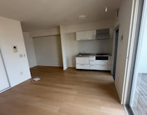 殺風景な賃貸部屋→“ホテルミラコスタ風”に整えたら……　雰囲気ガラリ「スイートみたい」「我が家もやって」