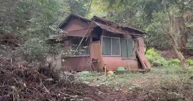今にも崩れそうな廃墟→3年後……「『宿』として開く準備が整いました」 鳥肌モノの激変に驚きの声
