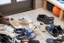【画像】振りかけて使う“靴用消臭パウダー”