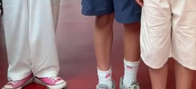 シンママ、小6・中2息子とディズニーに行くと……　3人の驚きの姿に「お母さん凄い」「一緒に来れるディズニー、あと何回だろ」