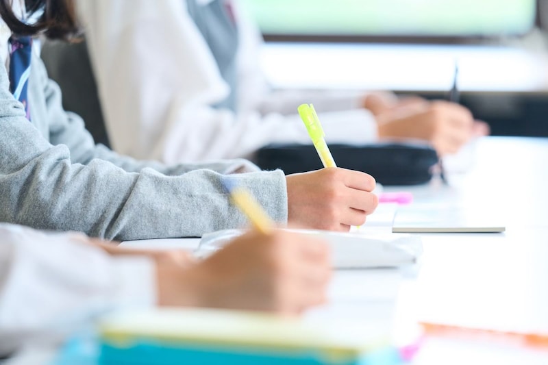 【地元の50代に聞いた】子どもを入学させたい「都立高校」ランキング！　2位は「都立西高校」、1位は？