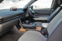 「置いてあるだけのティッシュが上品に」　車内の生活感を消す“ティッシュケース”が高評価　「お値段以上の満足感」「高級感あって機能性も◎」の声