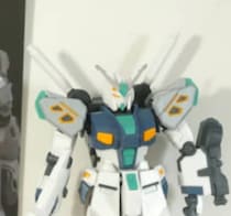 量産型なのに強そうなガンプラ→あえて弱々しくしてみたら……　「ああ弱いｗ」「思想強すぎwww」斬新すぎる改造に