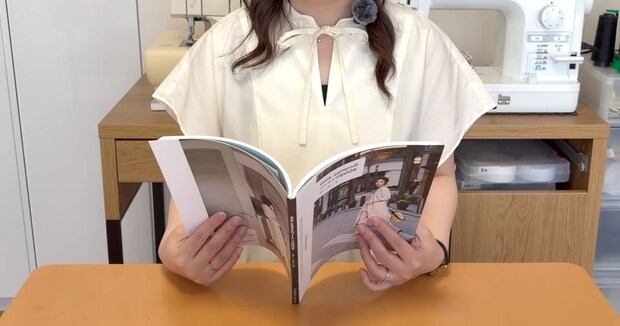 1冊の洋裁本を使い倒して“19着”縫ったら……　実際の着用姿に「あまりに素敵」「本当良いですね」