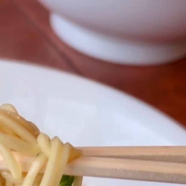 290円のラーメン→「このご時世にありえない」と思いつつ、頼んだら…… 衝撃の1杯に「神ですね」「毎日行きます」
