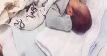 【動画】双子の反応を見る