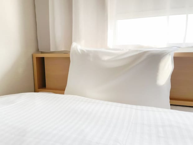 「部屋は広くはないが十分」 40代に聞いた“コスパが最高のビジネスホテル”ランキング上位に「システムも使いやすい」「ポイント制が秀逸」の声