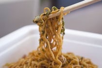 【主婦に聞いた】「コスパが良いと思うカップ焼きそば」ランキングTOP12！　第1位は「日清食品 日清焼そばU.F.O.」と「ペヤング ソースやきそば」【2026年最新調査結果】