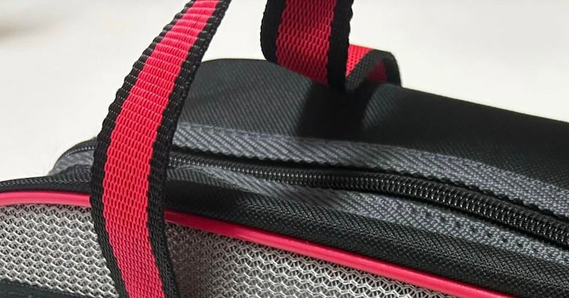 小1息子の絵の具セット→申し込み忘れたママが量販店で……　“仕方なく買った商品”に「こういうのがいい」「オンリーワンでかっこいい」