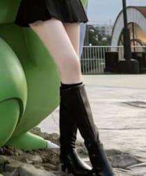 “ロケット団のおねえさん”を等身大ポケモンと再現すると……　まさかの服装に反響「よすぎ!!!!」「これは強強」