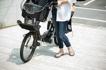 「もっと早く買えばよかった」DCMの“組み立て式の自転車小屋”が人気　「災害時の仮設トイレにも」「コスパ◎」