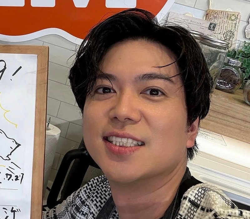 「えっ!?」加藤シゲアキ、大野智との仲良しすぎる2ショットを突然投稿 近影に「一瞬誰って思った」「感動で涙出ちゃいました」