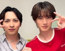 【画像】吉田さんと山中さんが着たTシャツ