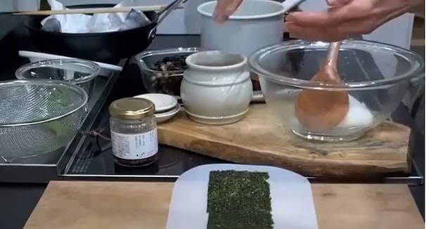 23歳の社会人次男が久しぶりに帰省→ママが作った朝ご飯は……「料亭やん」 圧巻の光景に「私も泣いちゃいました」