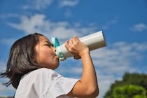 「本当に買ってよかった」　水筒に入れやすい“氷柱（つらら）製氷器”が高評価！「お陰で夕方まで冷たいエナドリが飲めてます」「市販のアイスの添加物対策に◎」