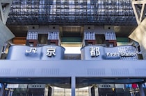 「京都駅で買うべき手土産、ナンバーワンです」　京都の“かわいすぎるお菓子”に反響　「一目惚れです」「変な声出た」「まとめ買いする」